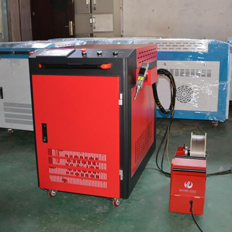 Fiber Laser Welder 1000W 1500W lézeres hegesztőgép